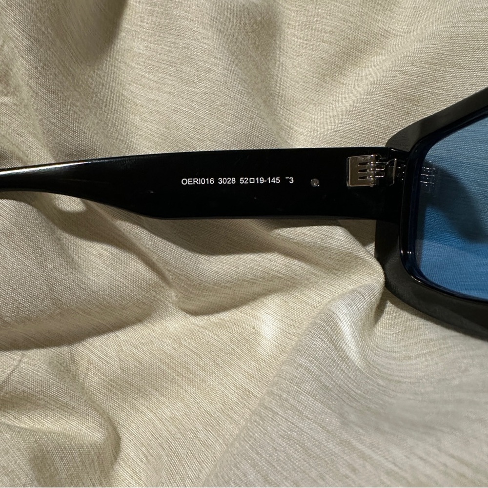 Off White Arthur Rectangle Sunglasses - image 8